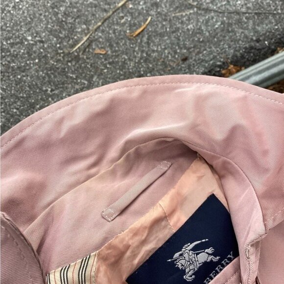 BURBERRY Trench Coat in Pink (4) authentic - Picture 5 of 9